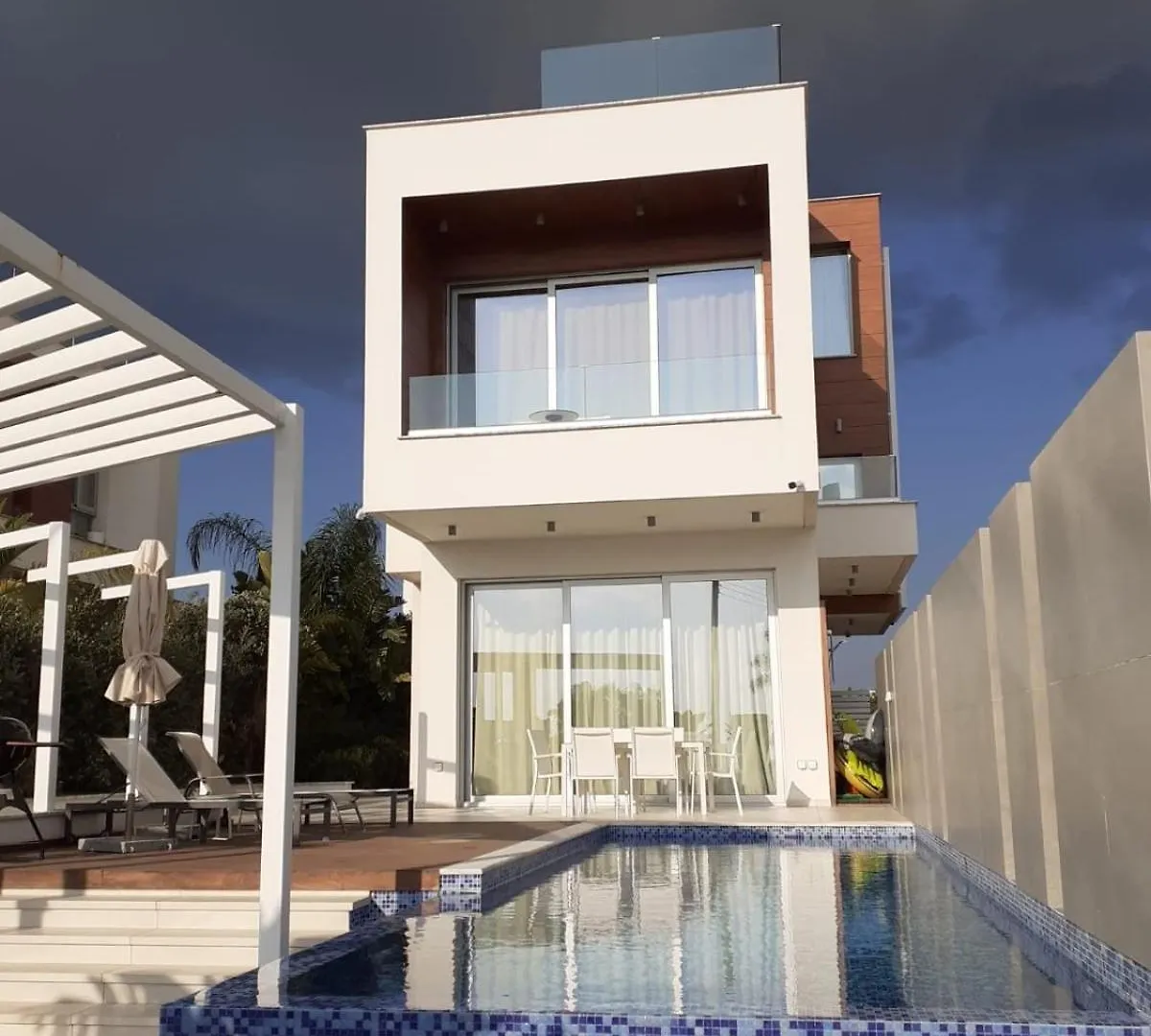 Napa Hills Seaview Villas Ayia Napa