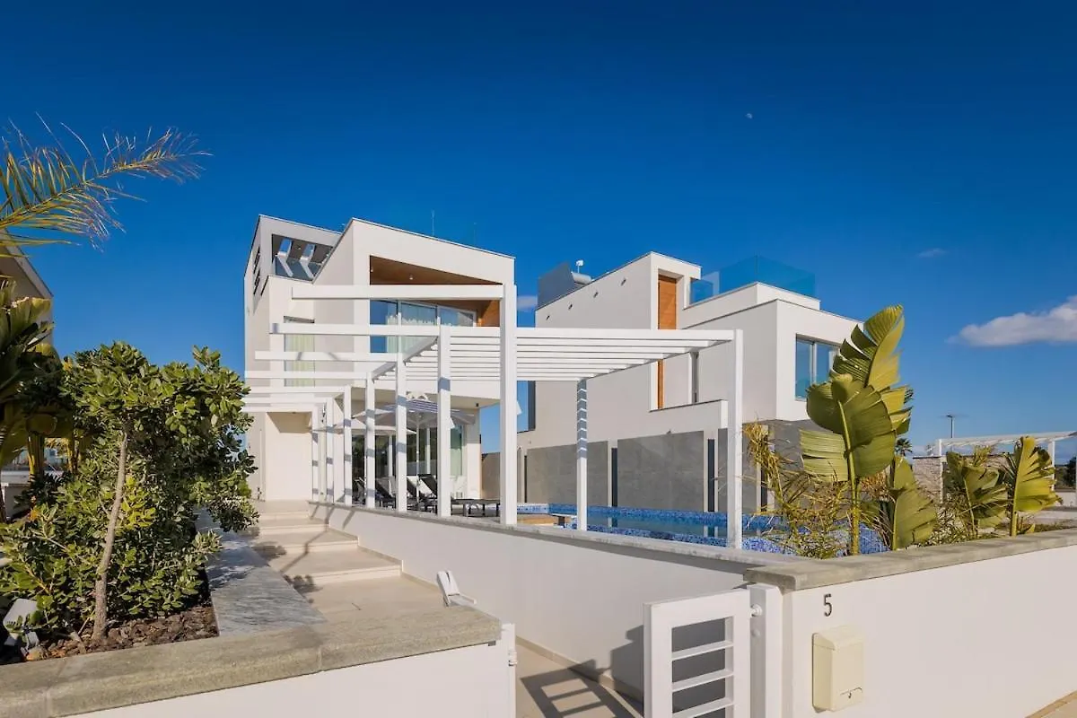 Napa Hills Seaview Villas Ayia Napa